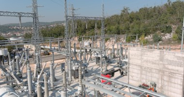 חיבור לחשמל